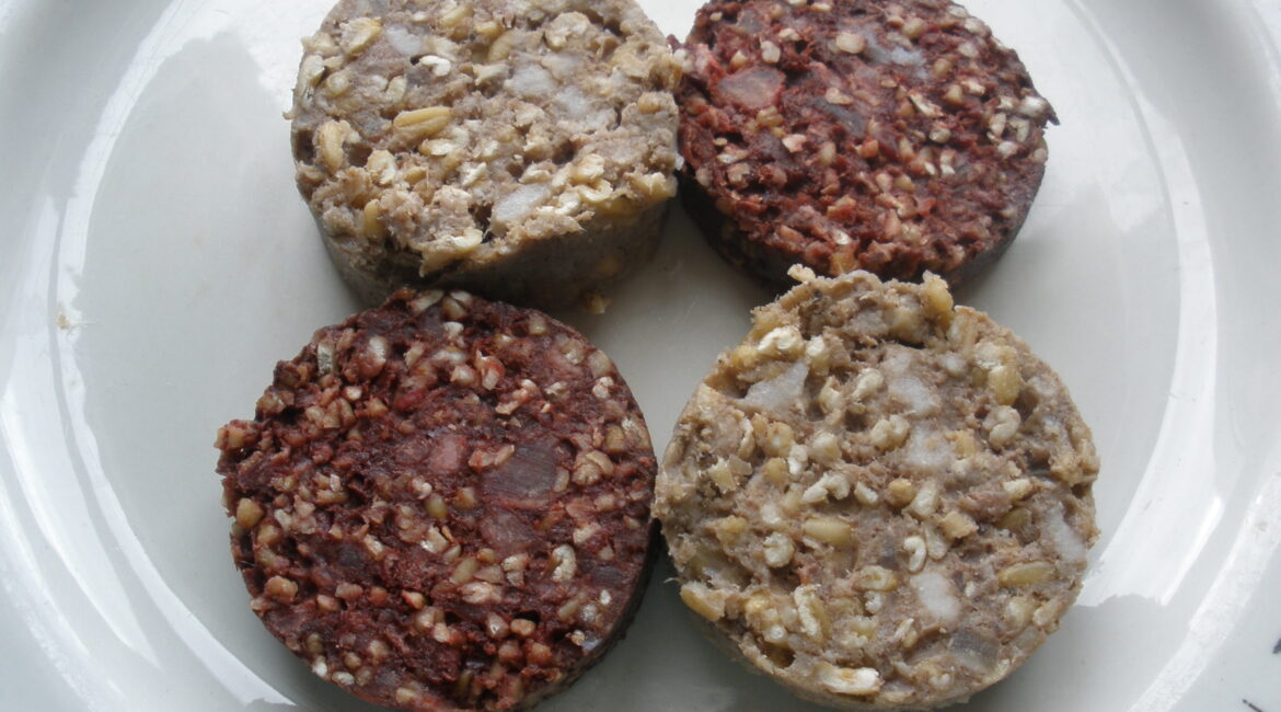 White Pudding, Black Pudding, and Haggis: A Savory Comparison